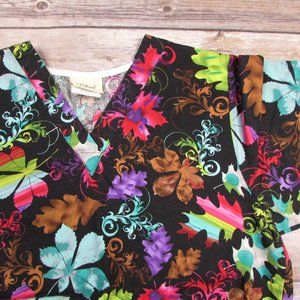 Tafford Bright Leaves Vibrant Small Scrub Top